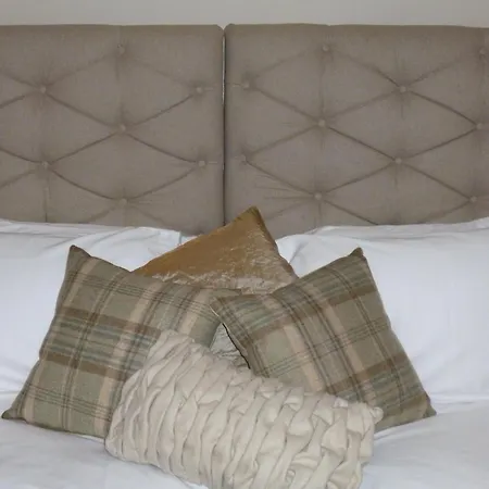 Hall Farm Bed & Breakfast Bed & Breakfast