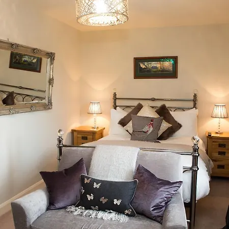 Hall Farm Bed & Breakfast